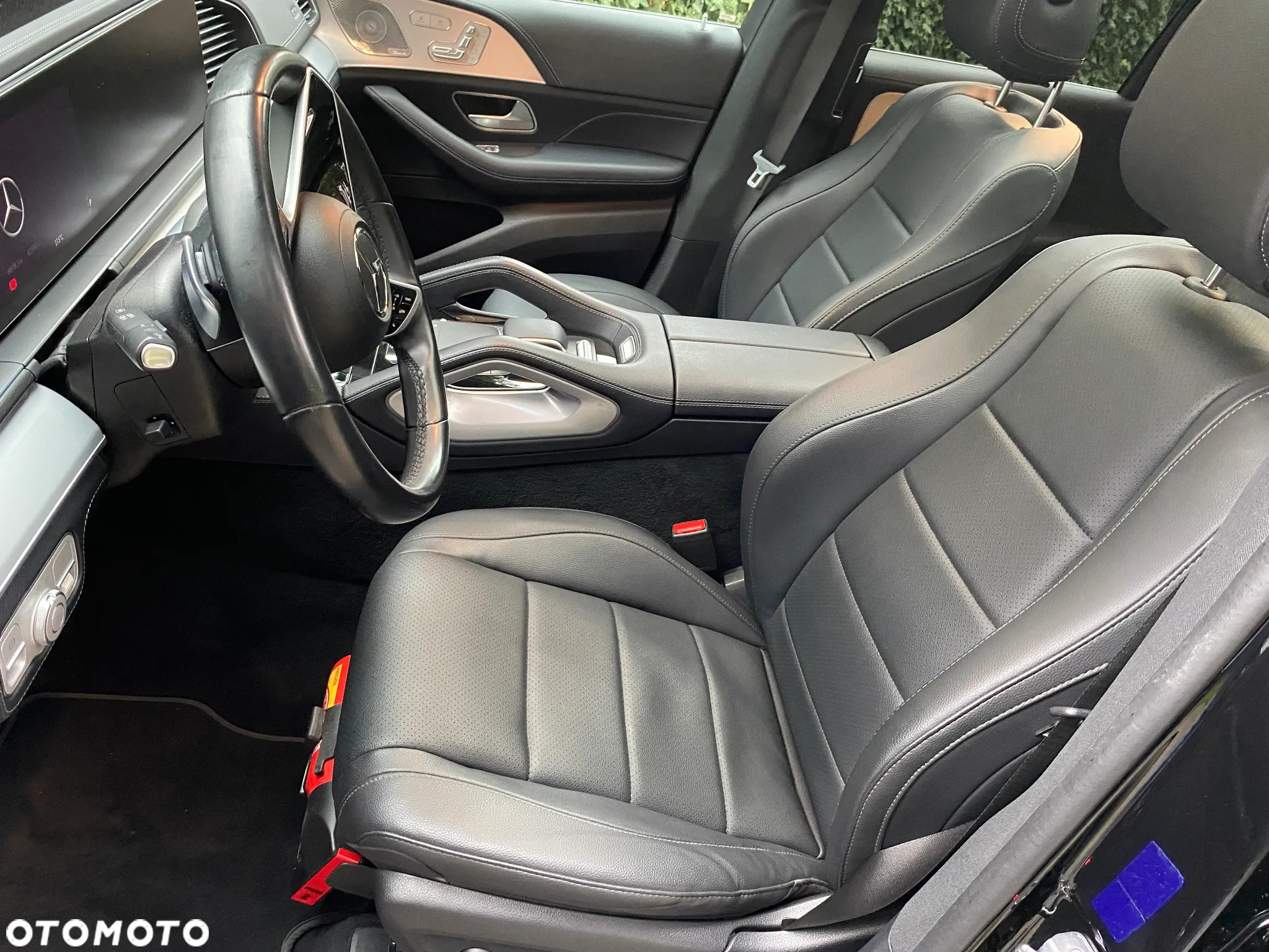 Mercedes-Benz GLE - 33