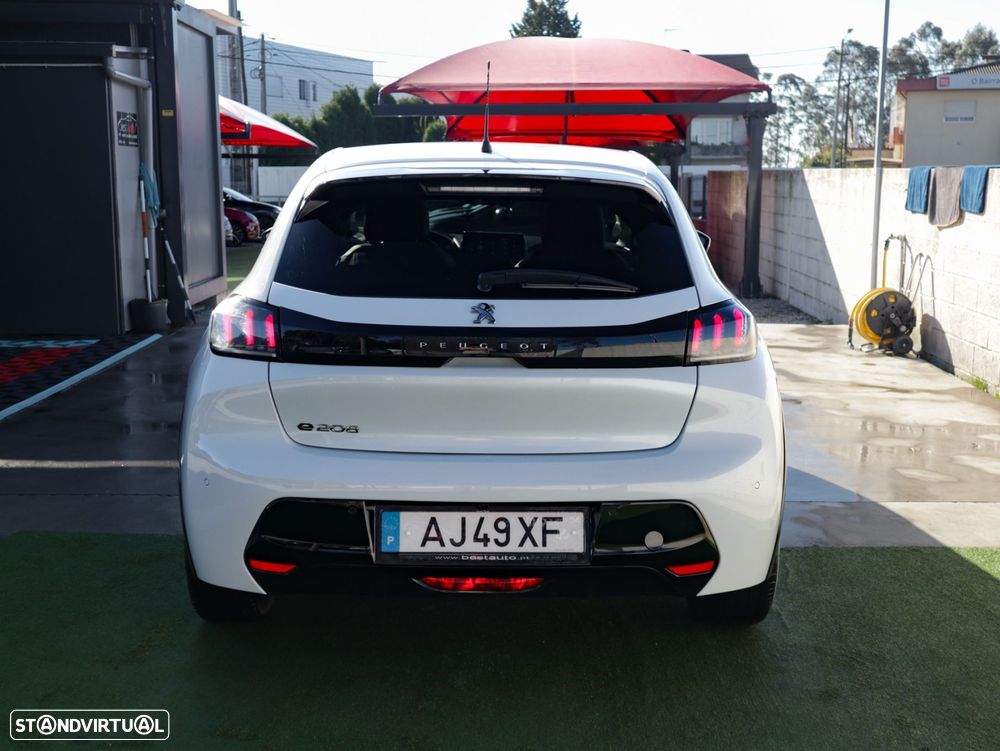 Peugeot e-208 50 kWh Allure Pack - 9