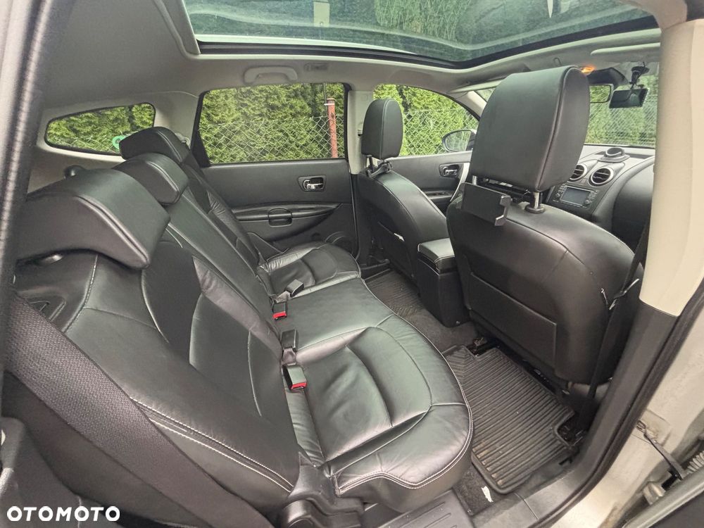 Nissan Qashqai+2 2010 photo 4