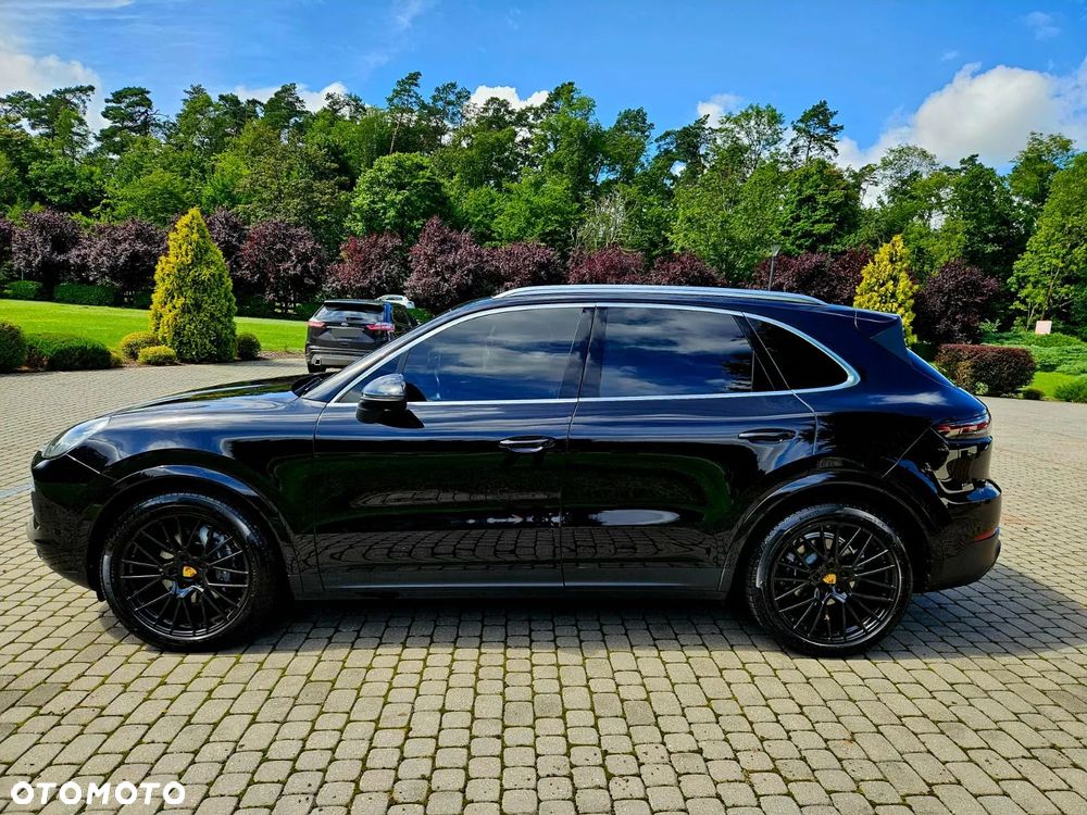 Porsche Cayenne Standard - 22