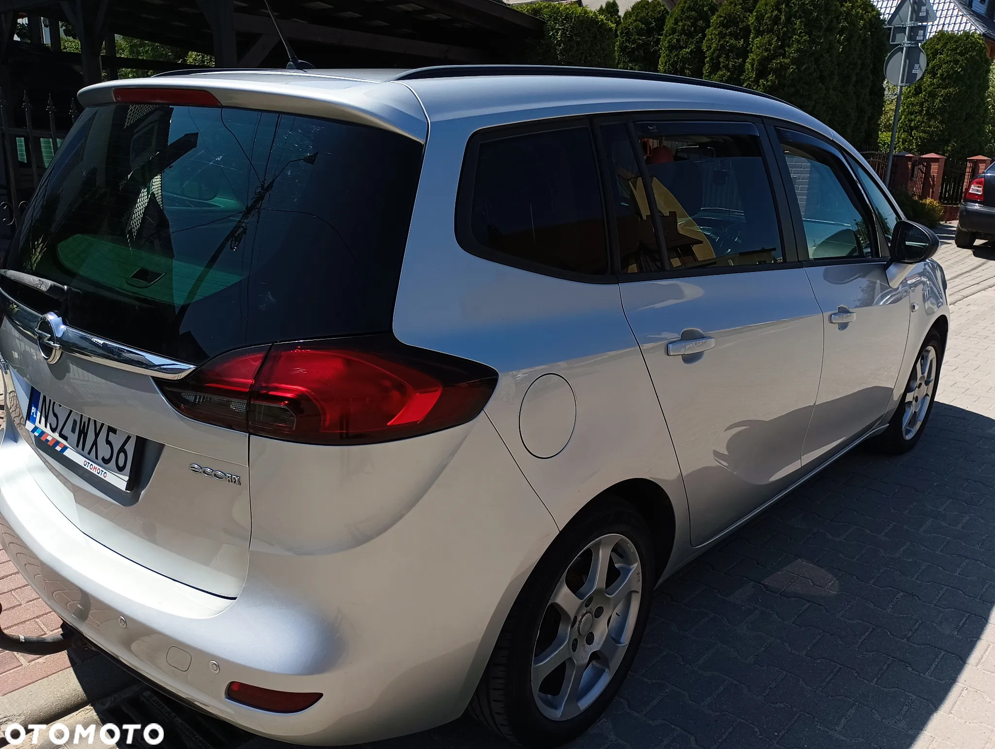 Opel Zafira - 2