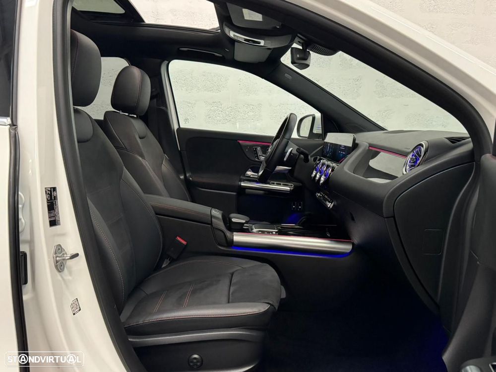 Mercedes-Benz GLA 250 e AMG Line - 43