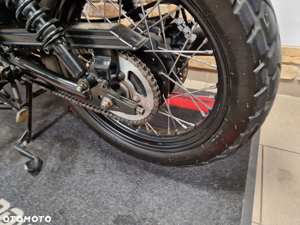 Brixton Cromwell - 40