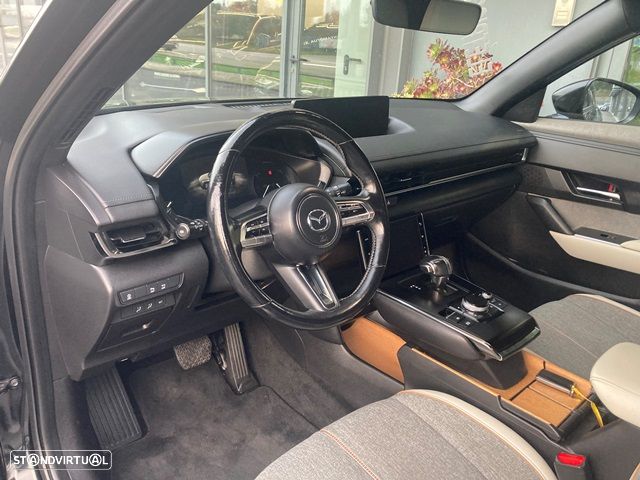 Mazda MX-30 e-SKYACTIV Excellence - 15