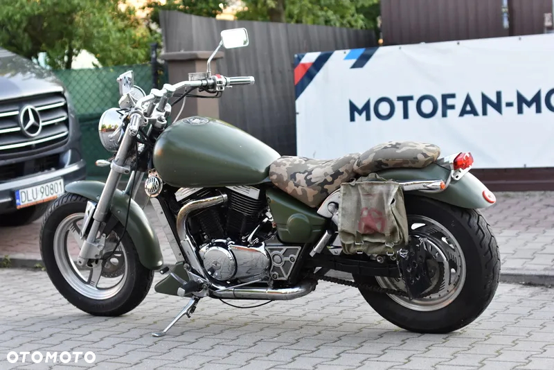 Suzuki Marauder - 19