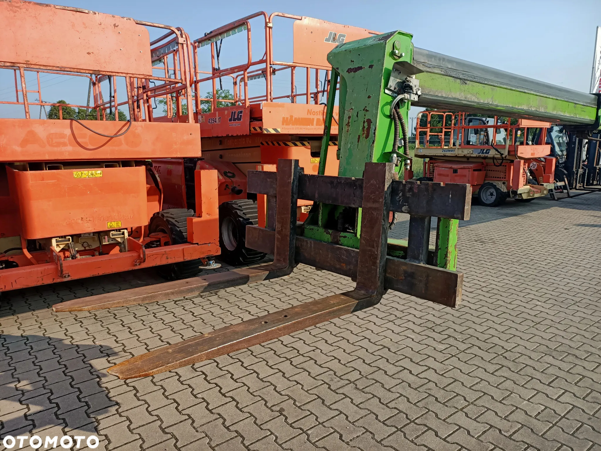 Merlo P40.16 - 18
