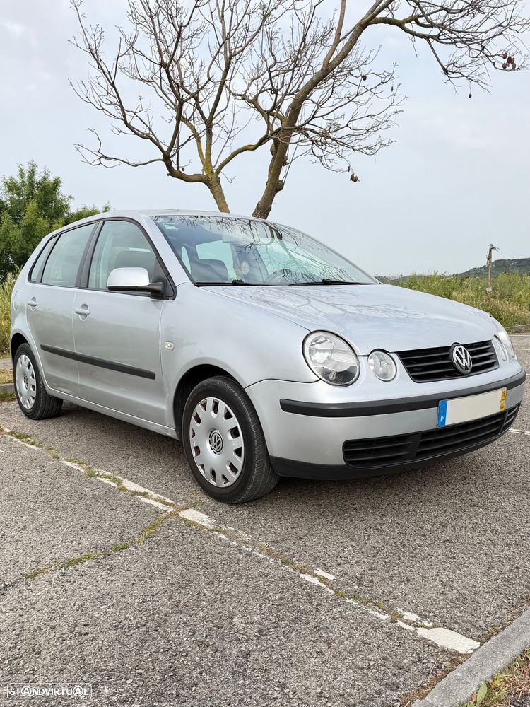 VW Polo 1.2 Confortline - 2