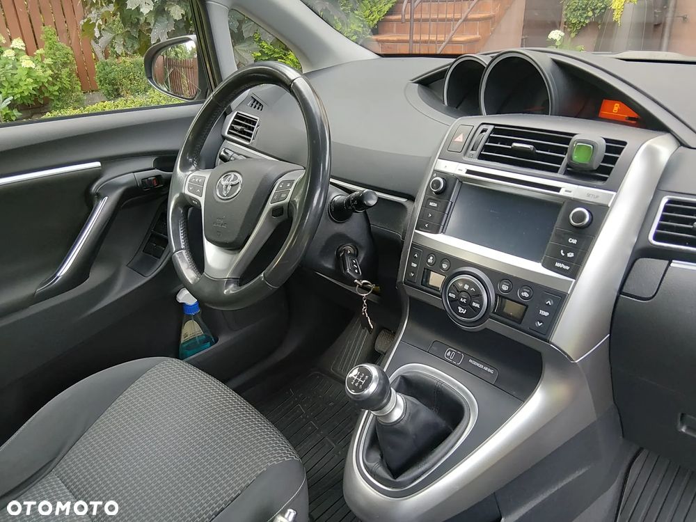 Toyota Verso - 20