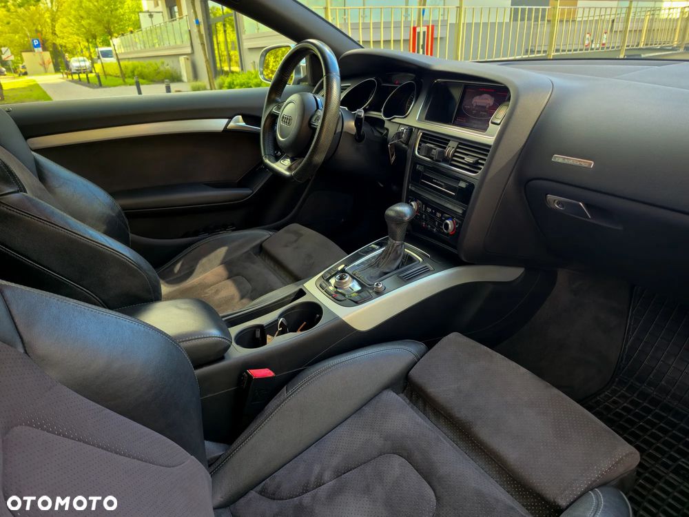 Audi A5 Coupé - 32