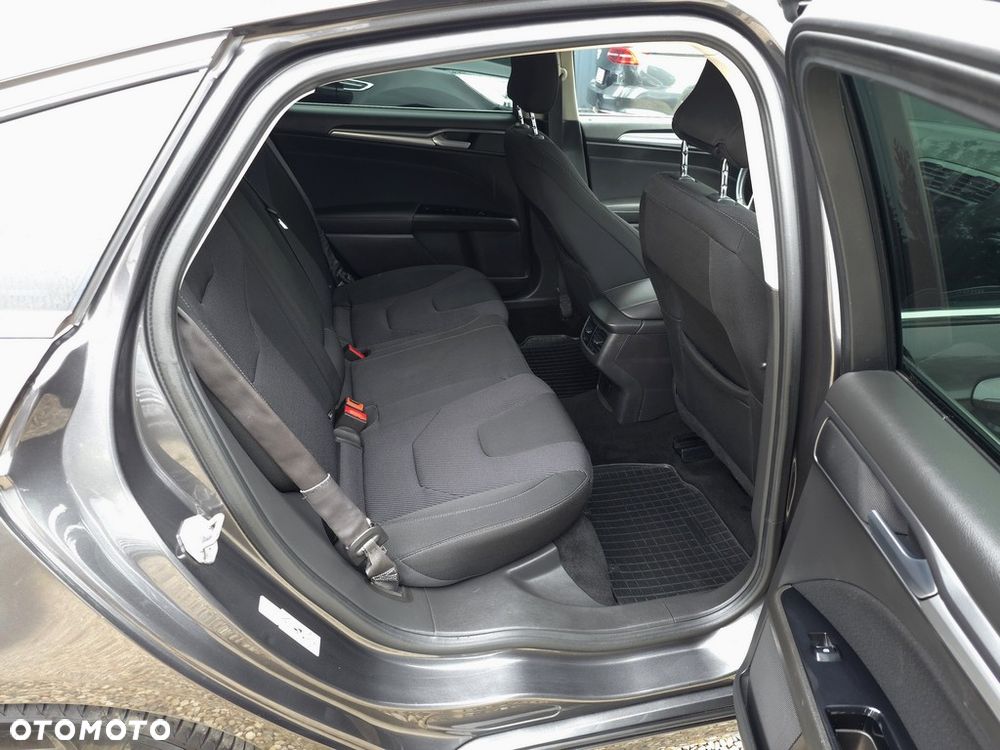 Ford Mondeo 2.0 TDCi Titanium - 9