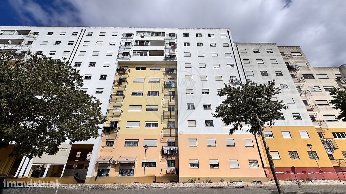 Apartamento T3 para venda em Casal de Cambra, Sintra