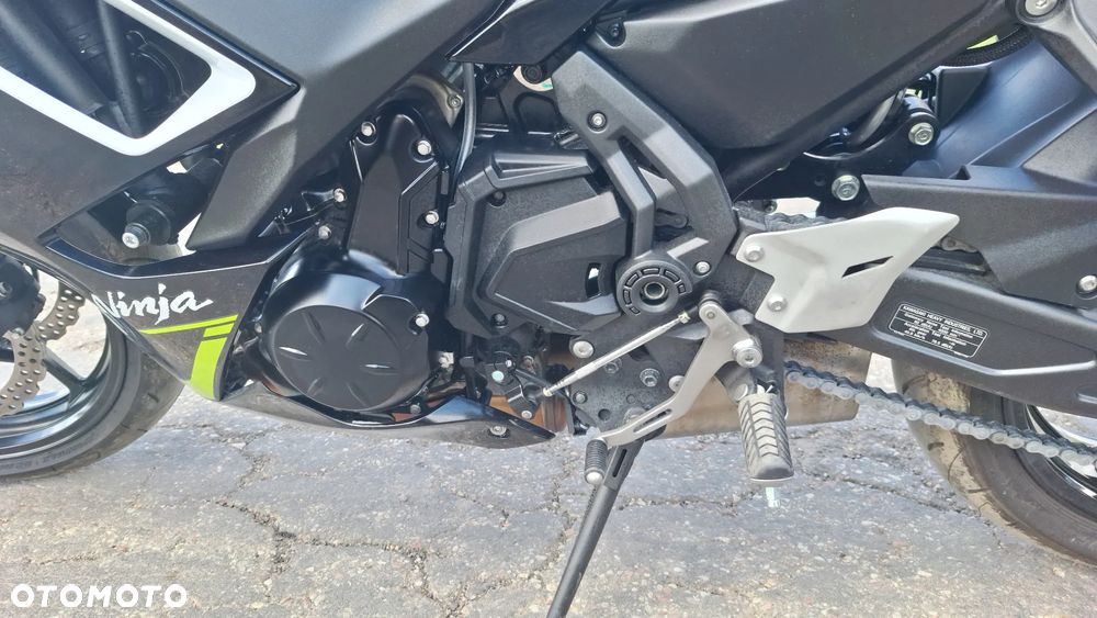 Kawasaki Ninja - 35