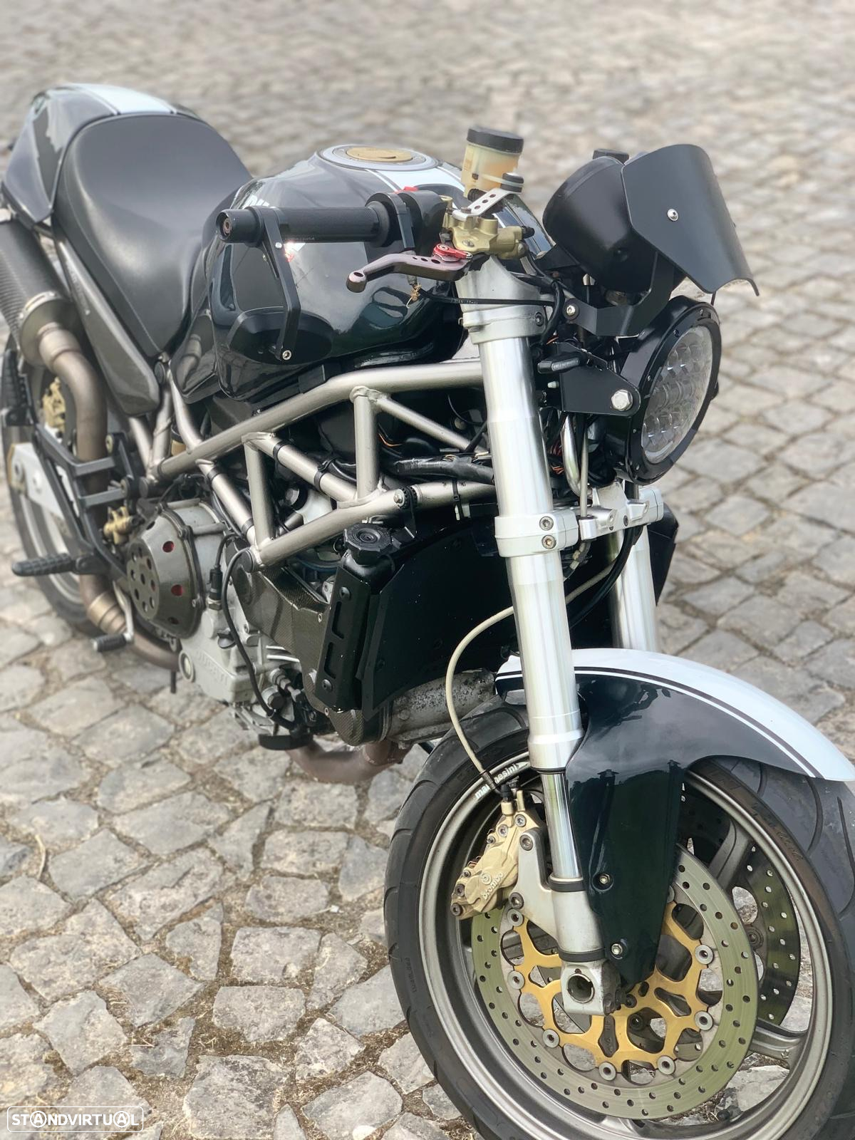 Ducati Monster S4 - 5