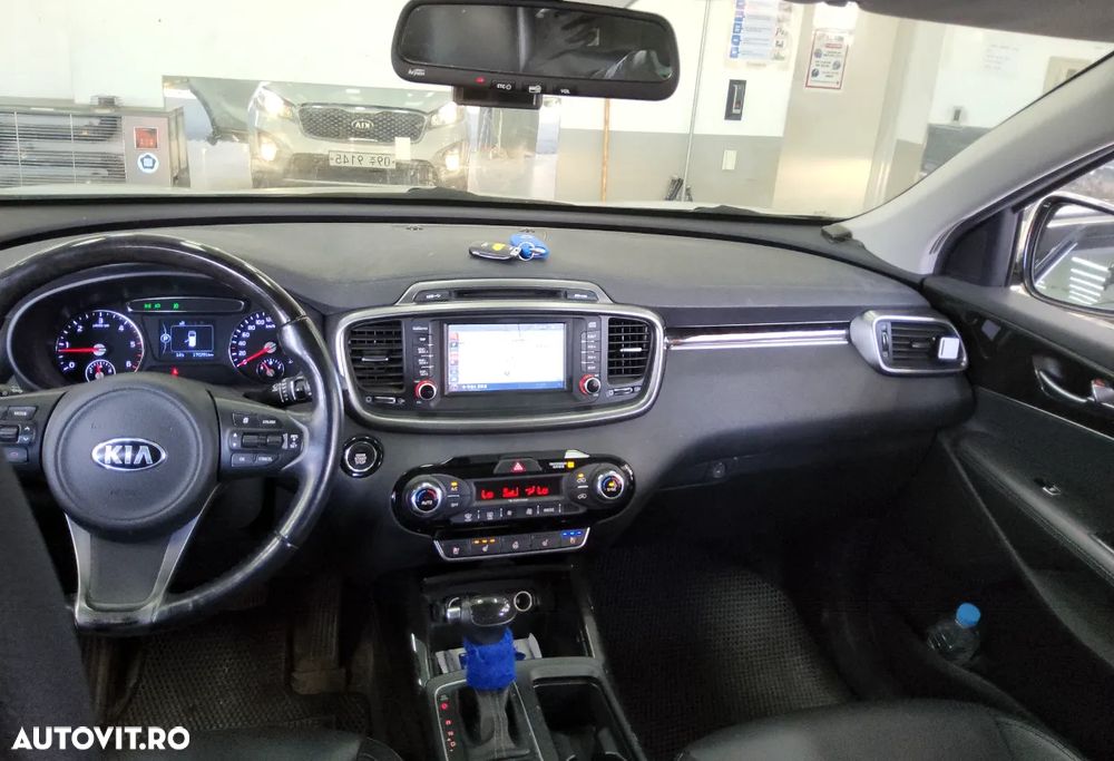 Kia Sorento 2.2 CRDi 4WD Aut. Edition 7 - 8