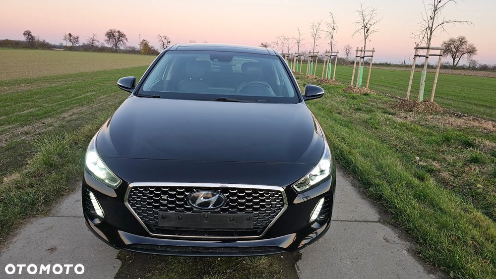 Hyundai i30 1.4 T-GDI Premiere Luxury DCT - 2