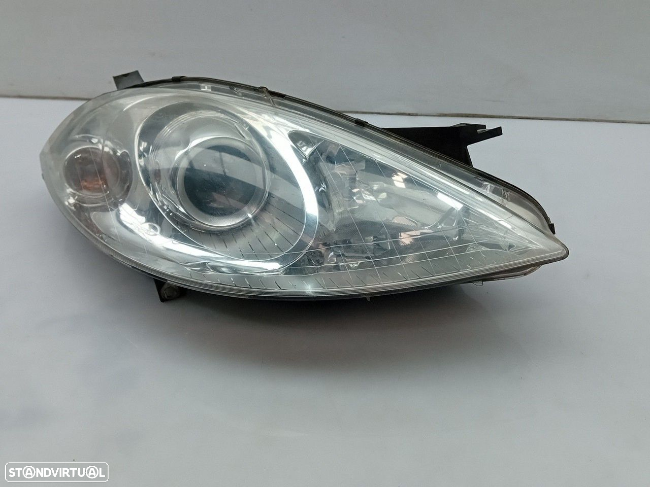 Ótica / farol direita MERCEDES-BENZ Classe A (W169) - 2