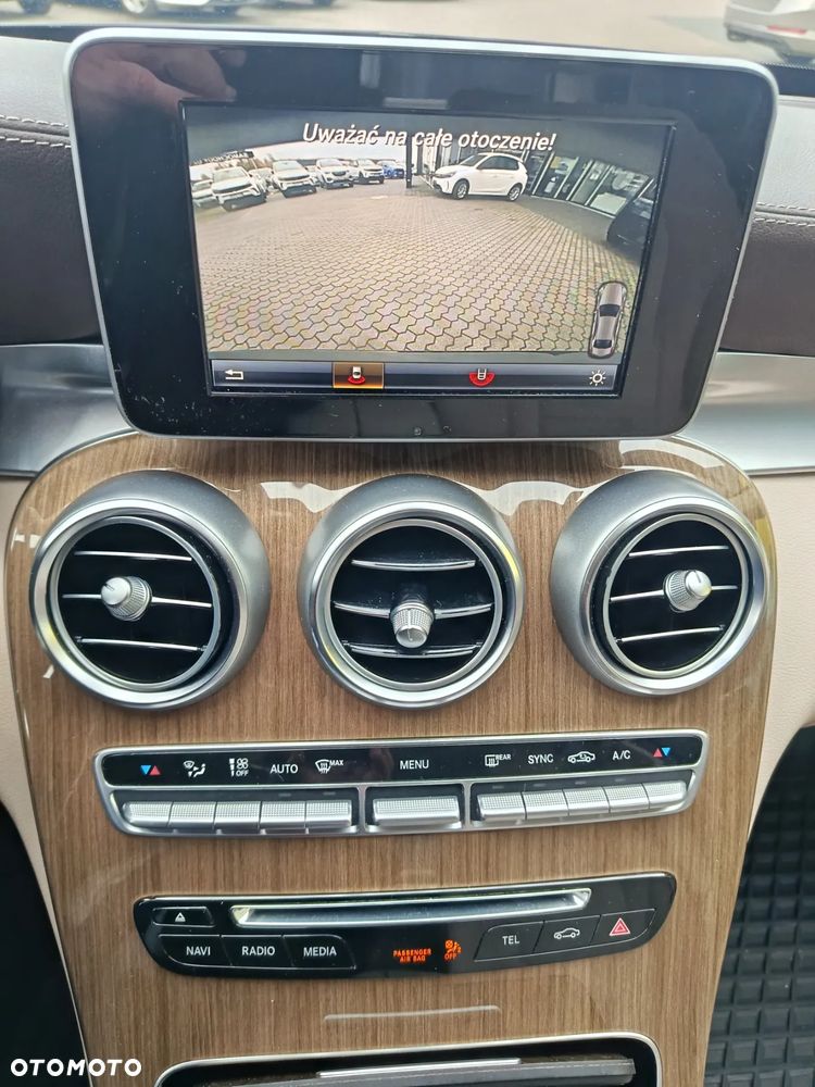Mercedes-Benz Klasa C 200 4-Matic 7G-TRONIC - 5