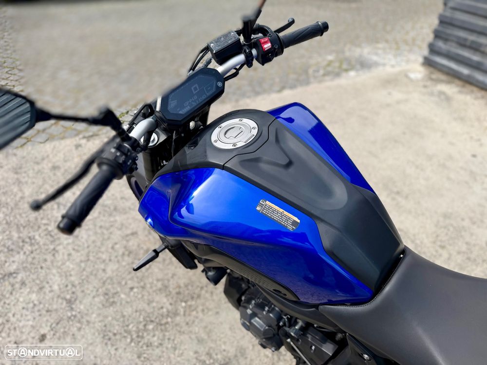 Yamaha MT-07 - 9