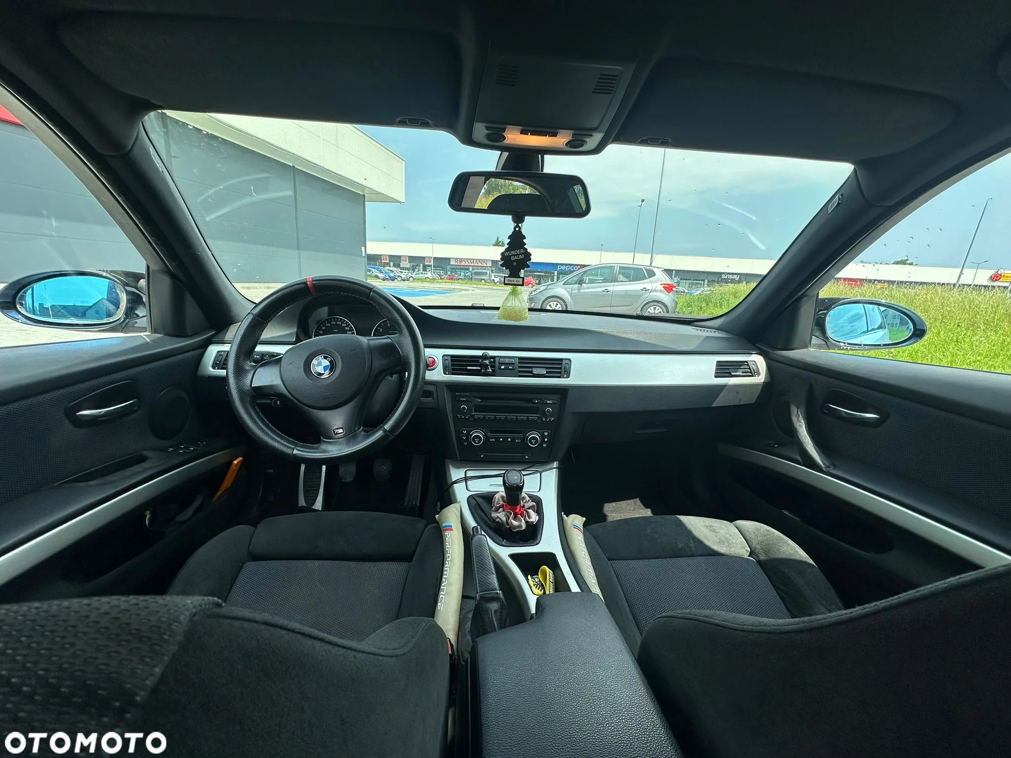 BMW Seria 3 318i - 9