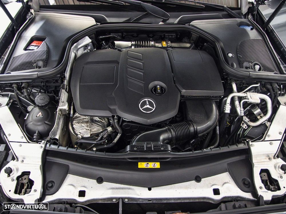 Mercedes-Benz E 220 d 4-Matic All Terrain Avantgarde + - 51