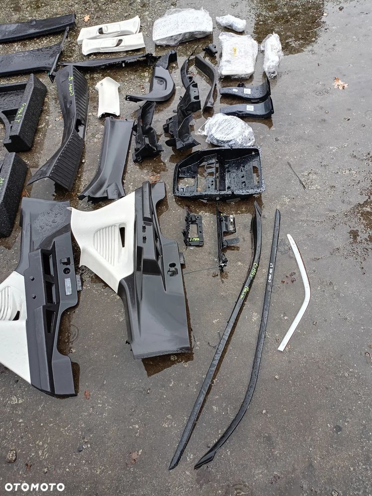 Plastiki wnętrze Dywany Wygłuszenia słupki Ford C-MAX MK2 - 6