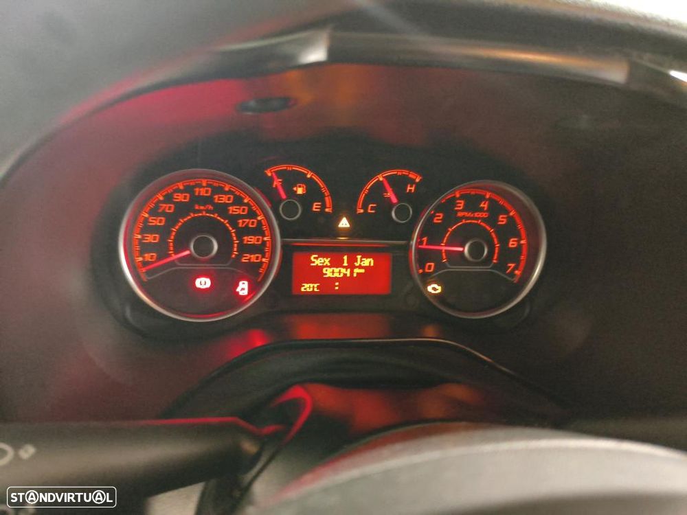Fiat DOBLO CARGO 1.6 MJ SX 3L - 6