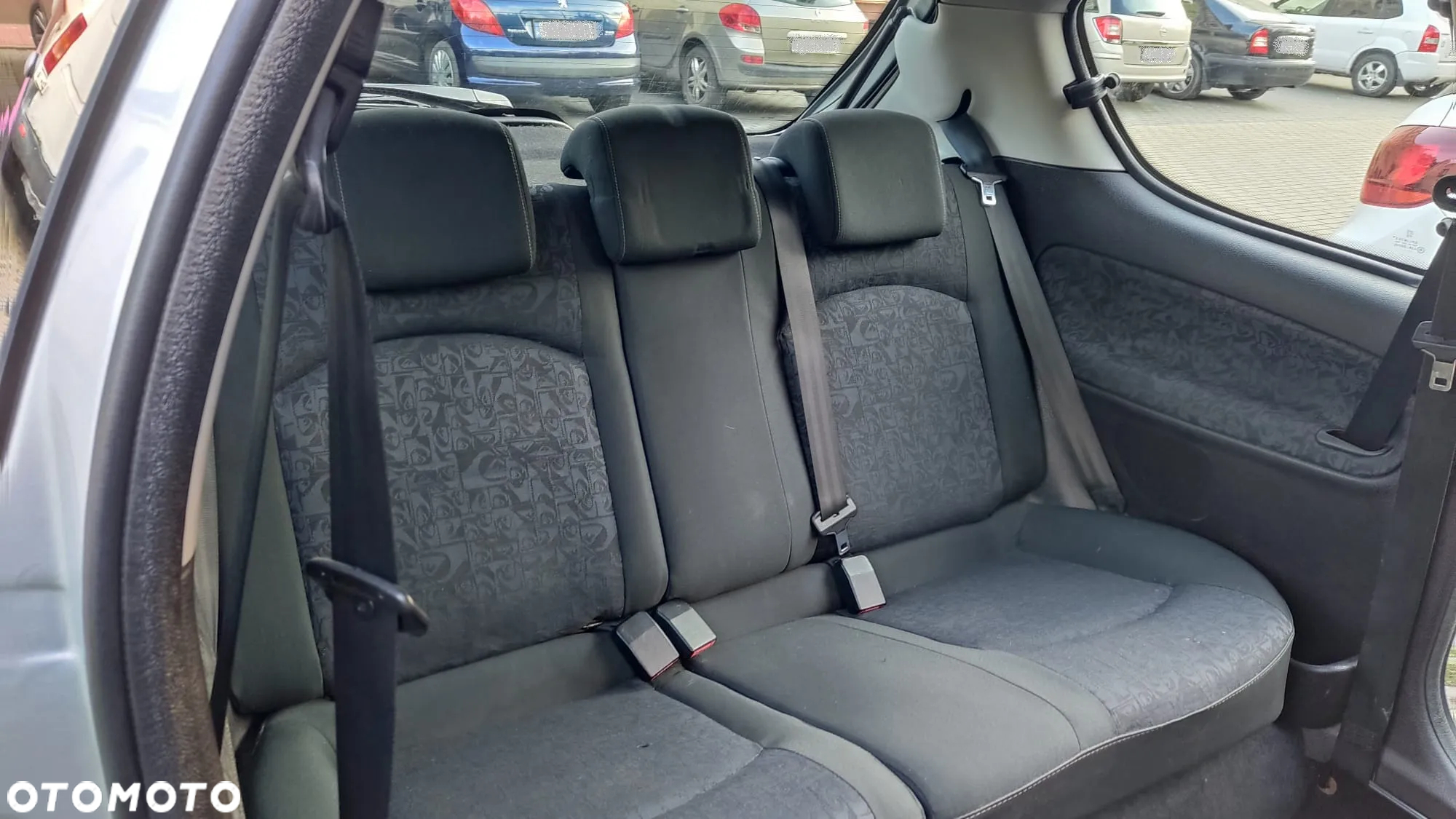 Peugeot 206 - 36