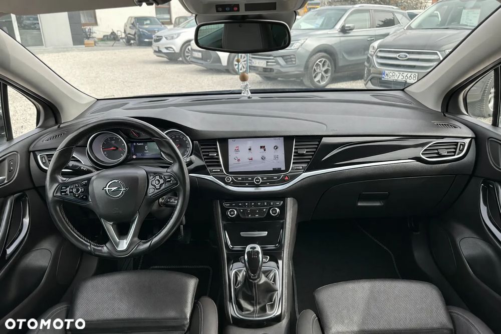Opel Astra 1.4 Turbo Innovation - 34