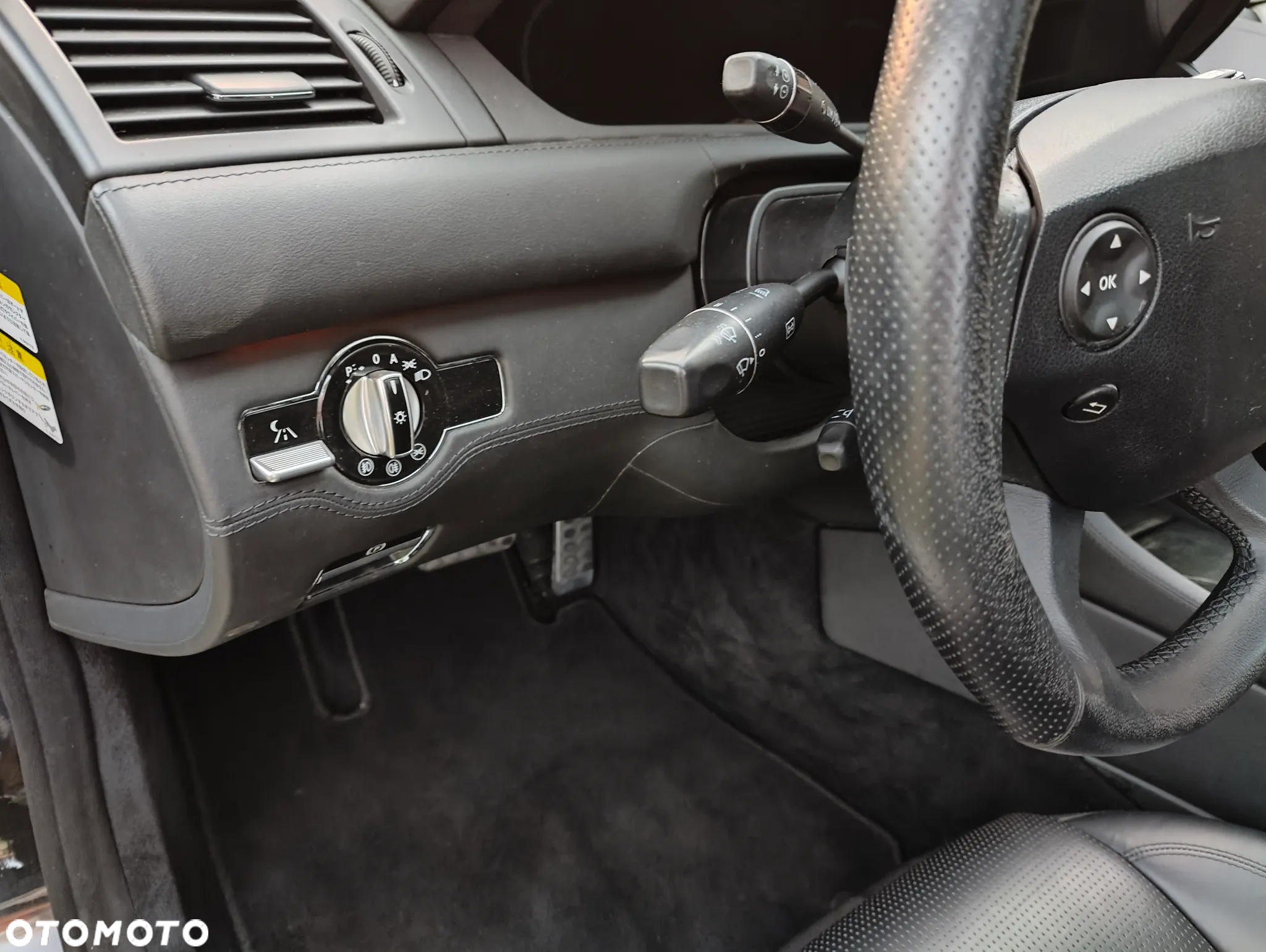 Mercedes-Benz CL 63 AMG 7G-TRONIC - 31