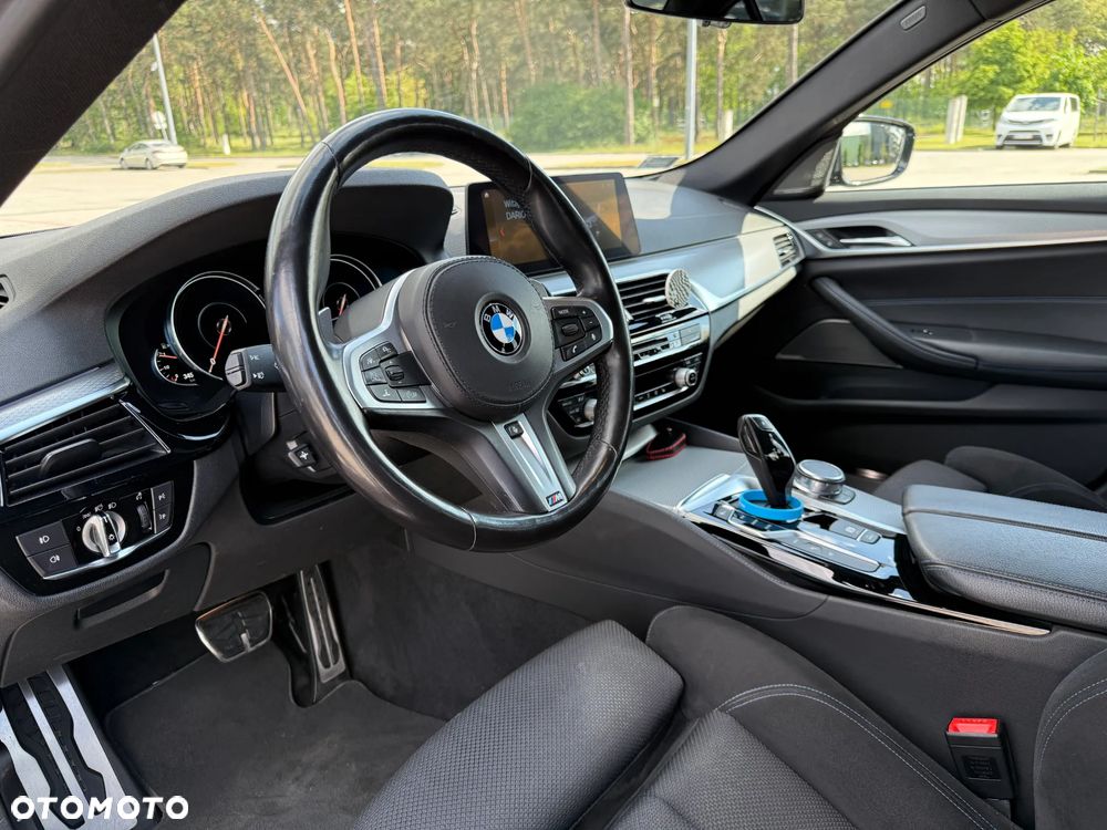 BMW Seria 5 - 13