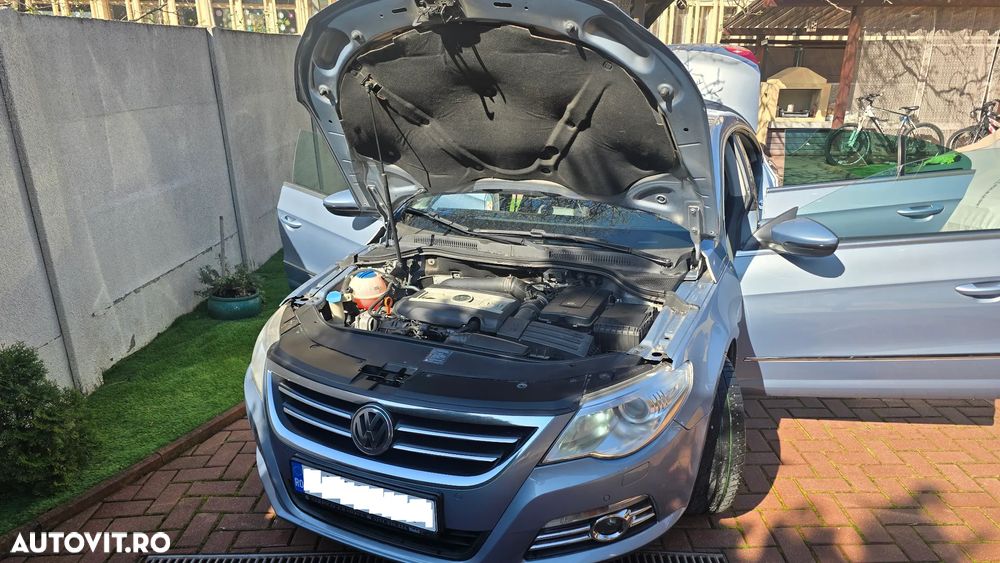 Volkswagen Passat CC - 2