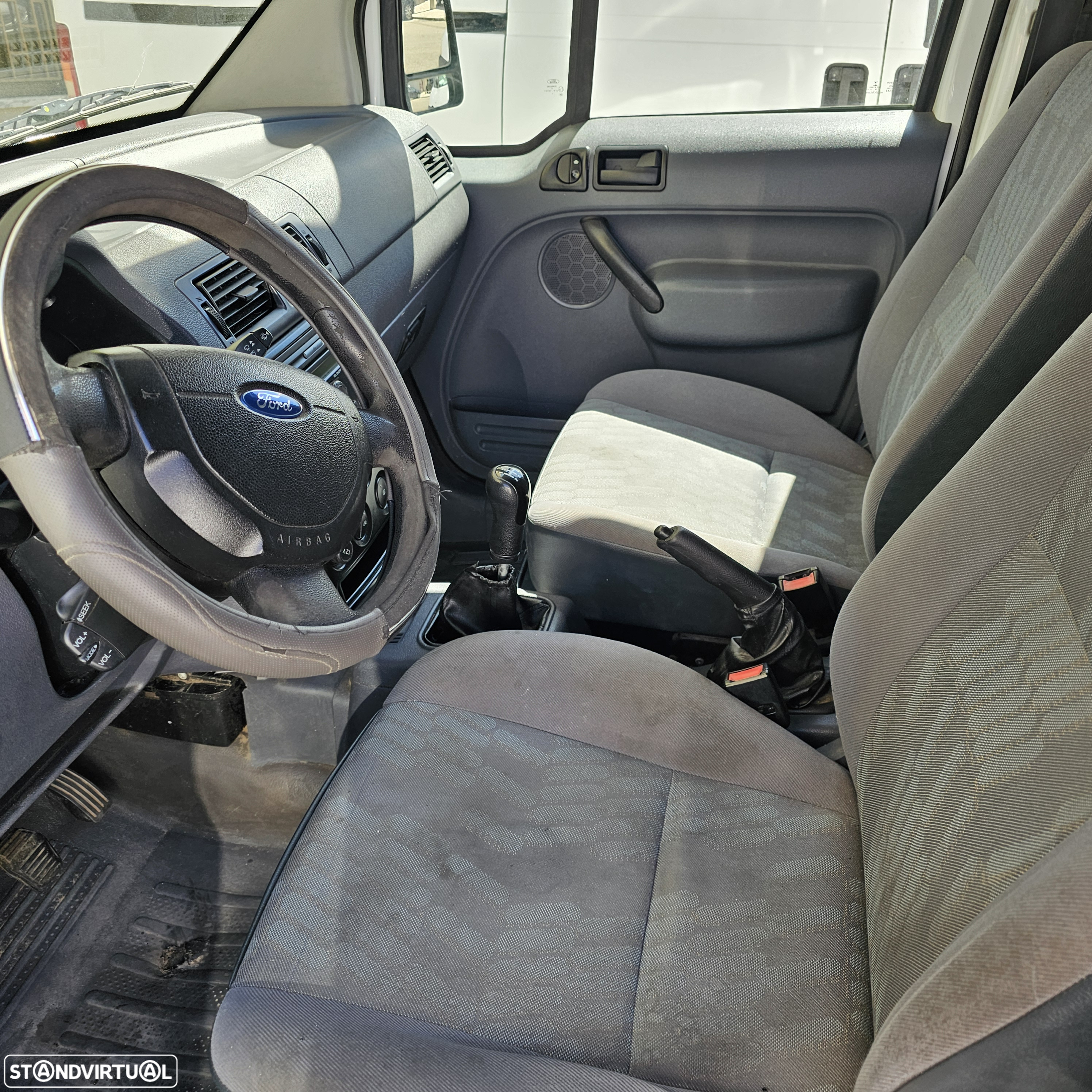 Ford connect tecto alto - 13