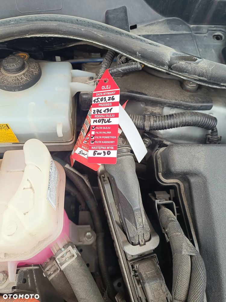 Toyota Auris Hybrid 135 Selection - 8