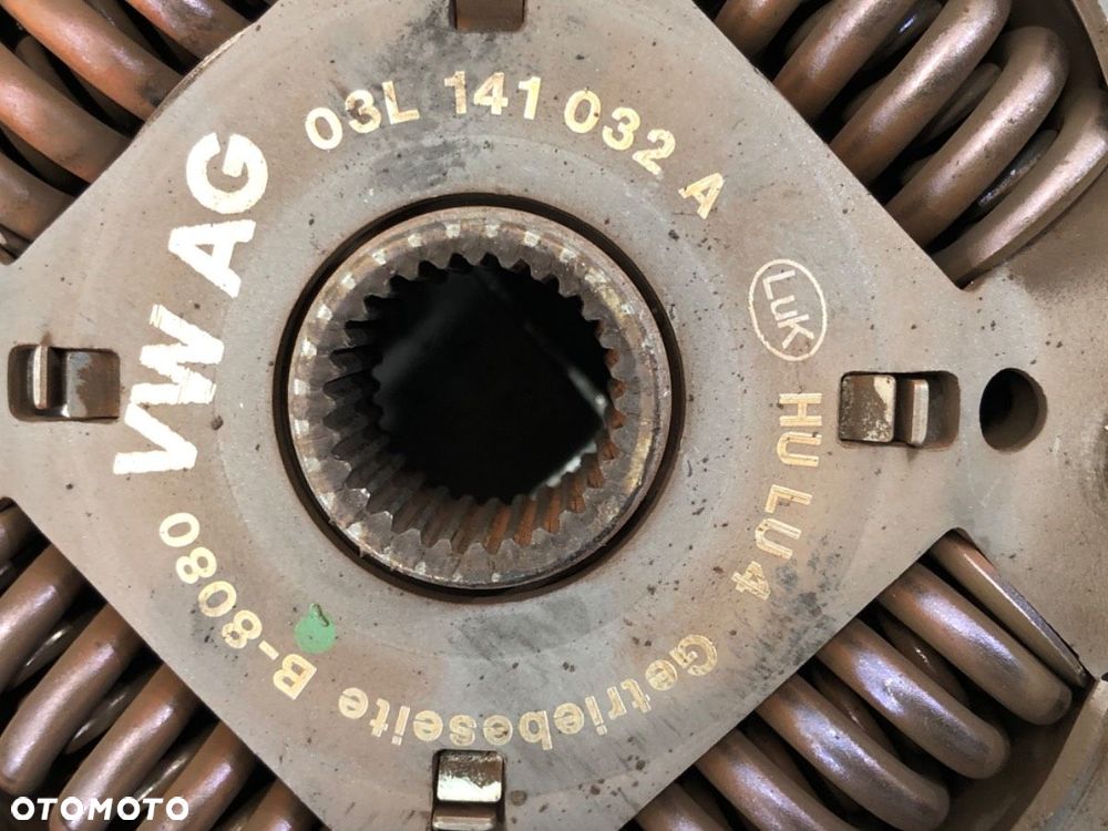 SPRZĘGŁO  SKODA SUPERB II Kombi (3T5) 2009 - 2015 1.6 TDI 77 kW [105 KM] olej napędowy 2010 - - 5