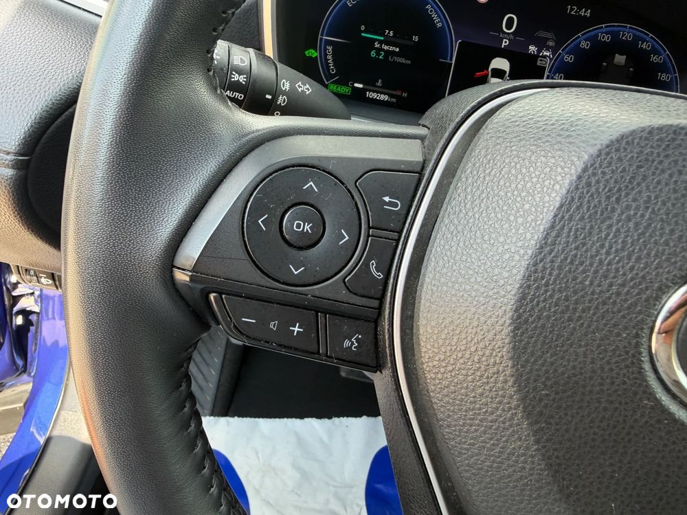 Toyota Corolla Cross 2.0 Hybrid Comfort - 23