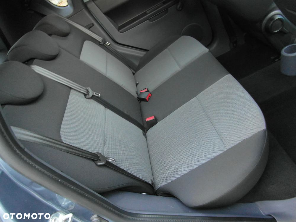Mitsubishi Colt 1.3 Motion Plus - 32
