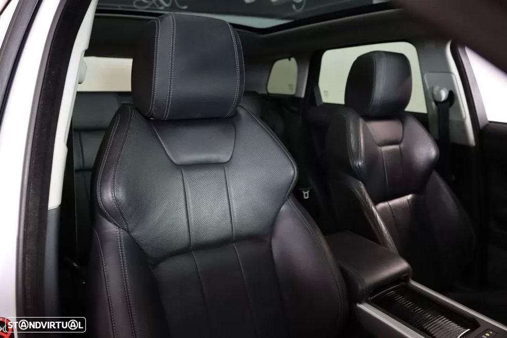 Land Rover Range Rover Evoque - 24