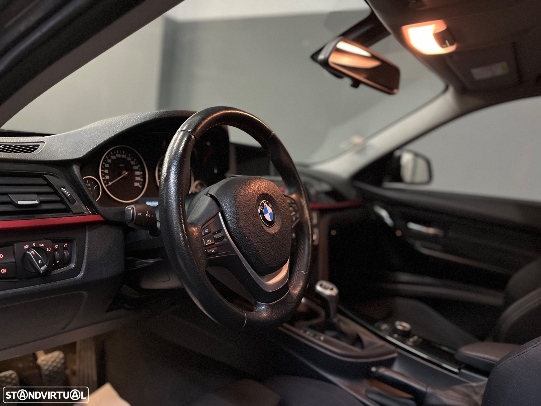 BMW 320 d EfficientDynamics Line Sport - 11