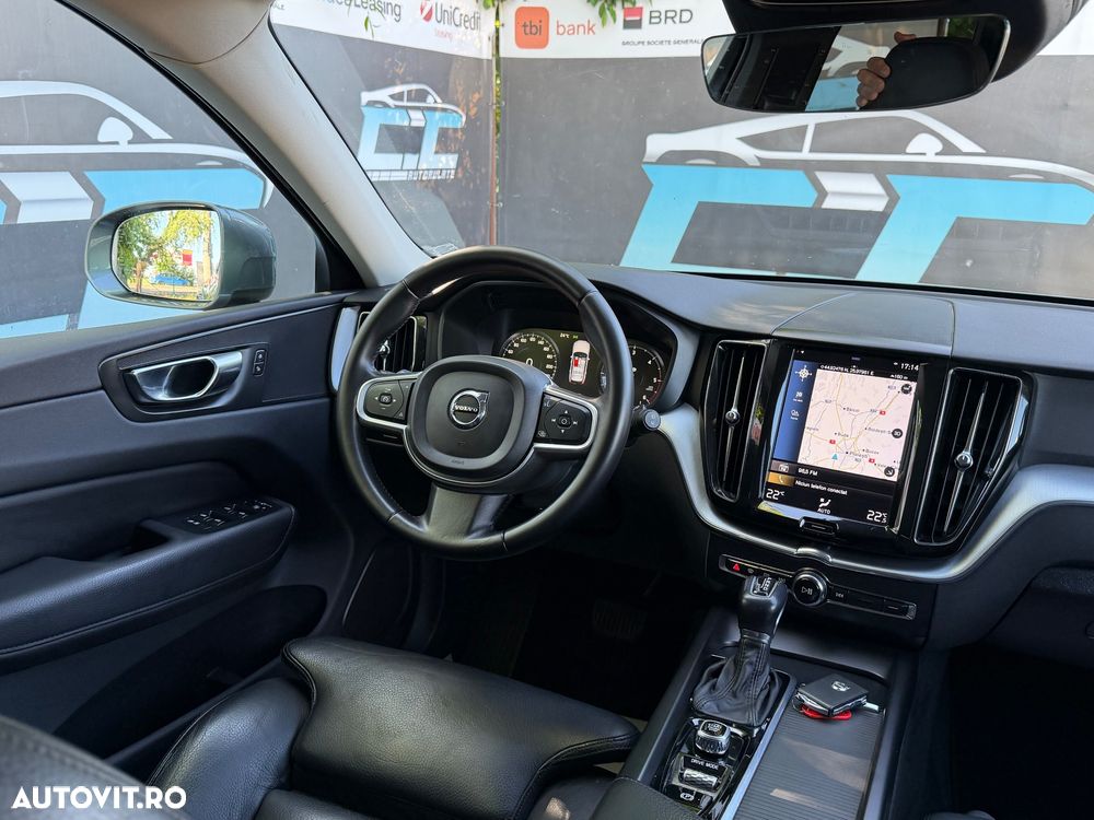 Volvo XC 60 D4 Geartronic Momentum Pro - 9