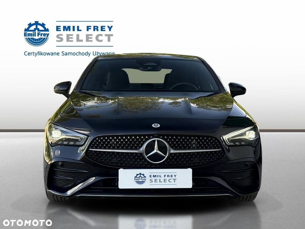 Mercedes-Benz CLA - 9