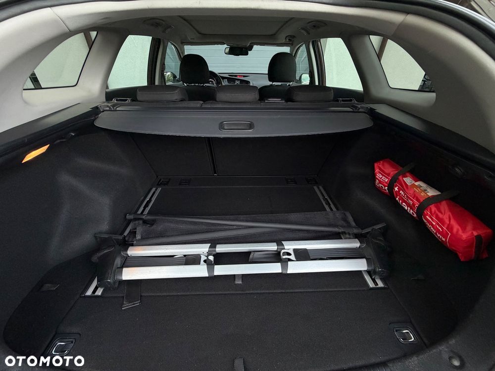 Kia Ceed 1.6 GDI Platinum Edition - 28