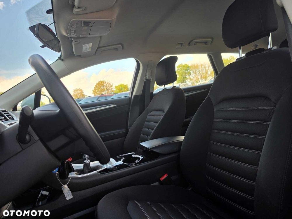 Ford Mondeo 1.5 EcoBoost Ambiente - 25