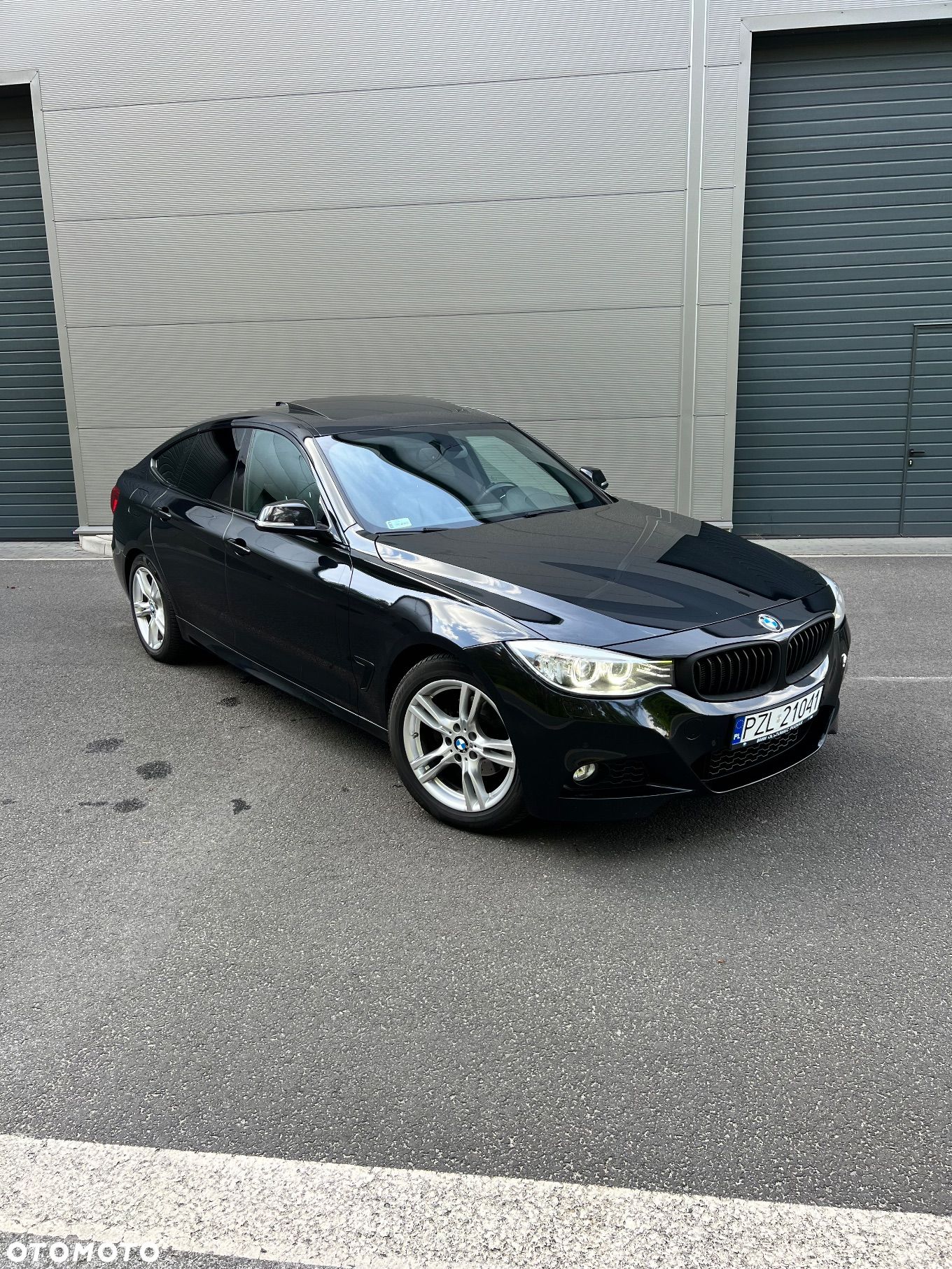 BMW Seria 3 328i Touring xDrive Sport Line - 1