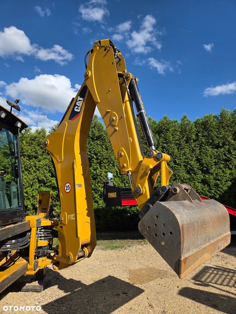 Caterpillar 444f2 - 28