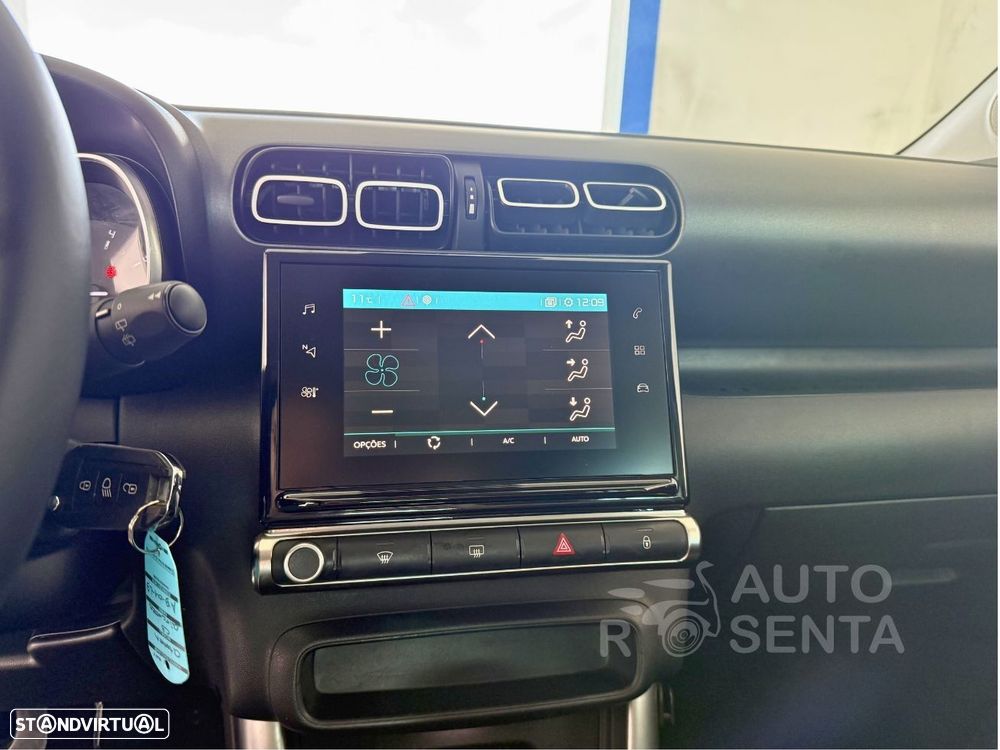 Citroën C3 Aircross 1.2 PureTech Shine Pack - 16