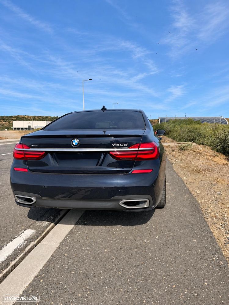 BMW 740 d xDrive Pack M Auto - 10