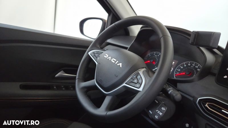 Dacia Sandero Stepway TCe 110 MT6 Extreme+ - 17