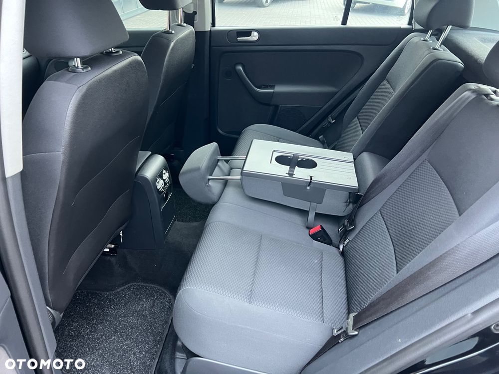 Volkswagen Golf Plus - 19