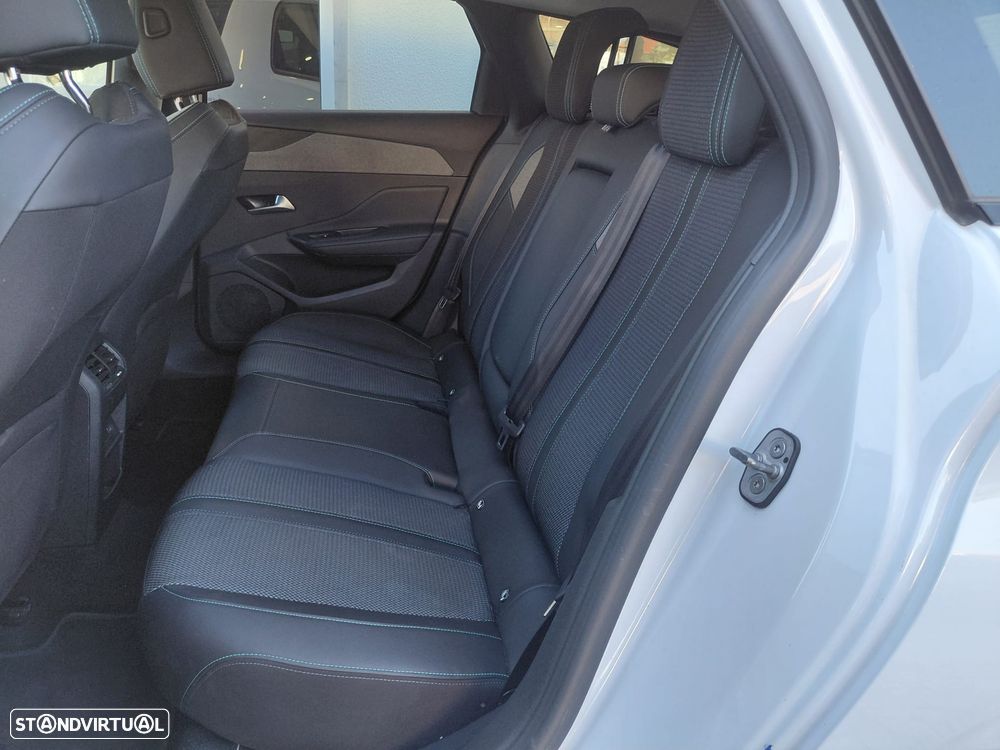 Peugeot 308 SW 1.5 BlueHDi Allure EAT8 - 17