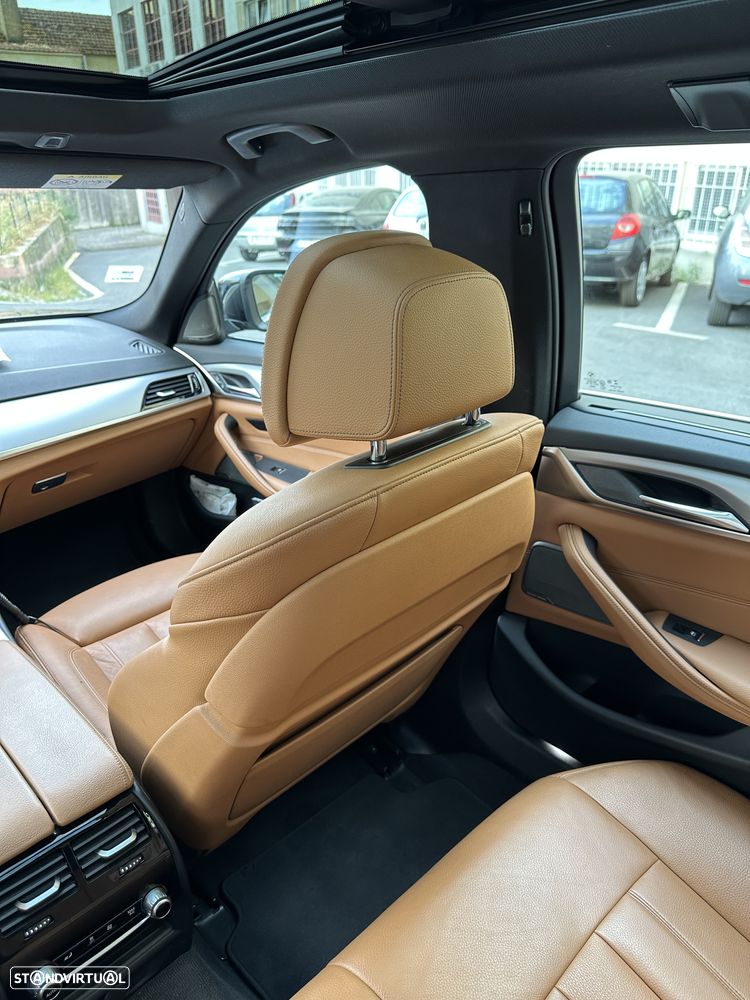 BMW 525 d Line Luxury Auto - 13